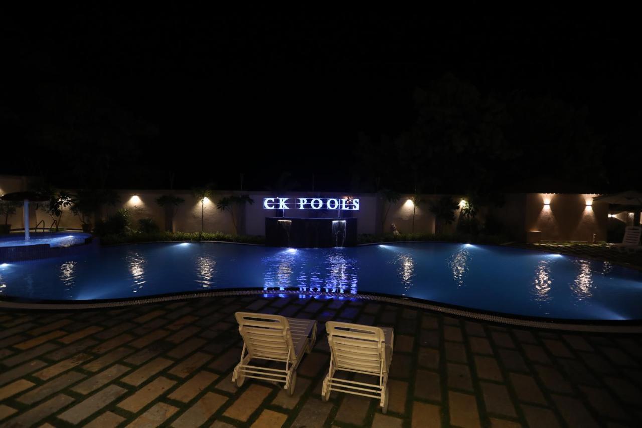 Chandan Kasturi Resort Dariawad ภายนอก รูปภาพ